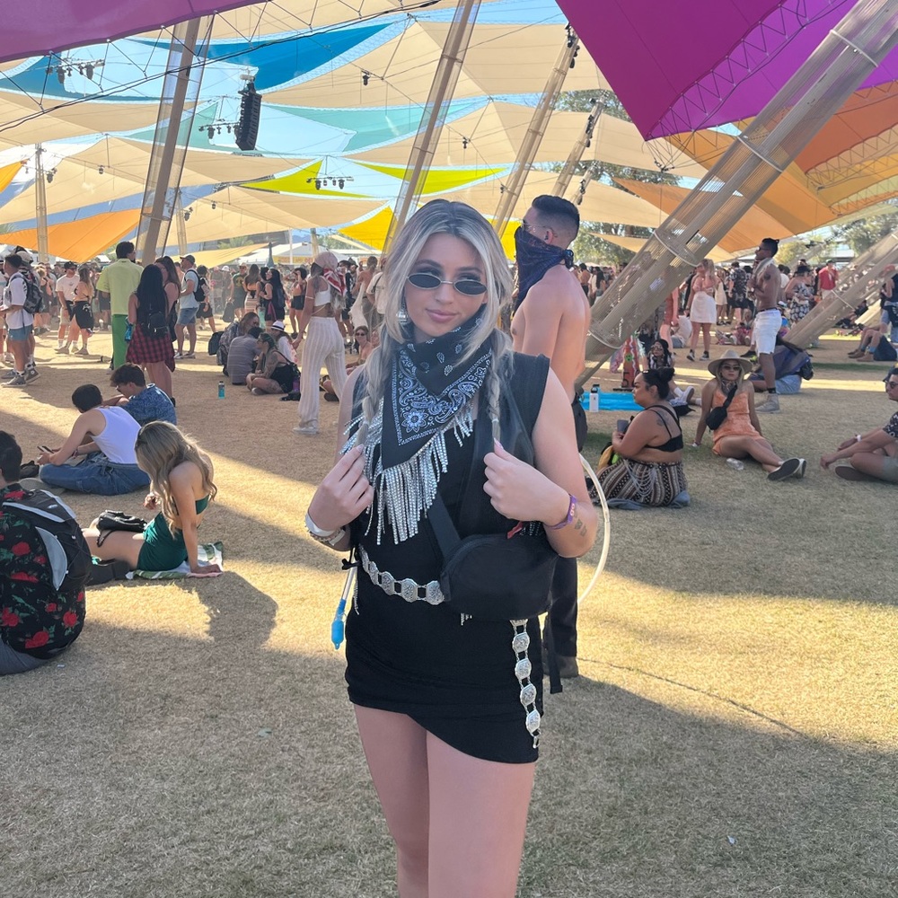 Meet your Posher, Briana